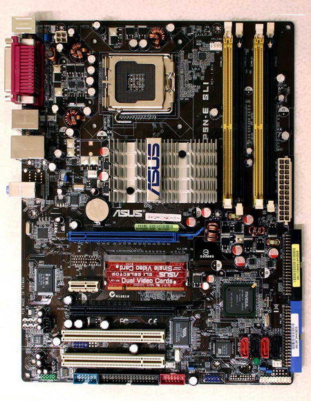 ASUS P5N- E SLI