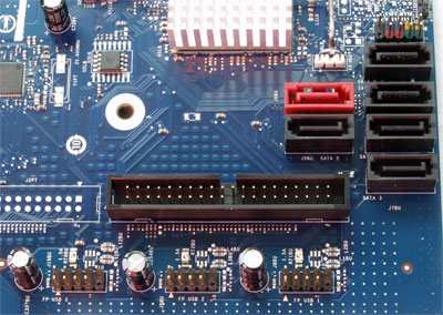 Intel DP965LT : Sata connector