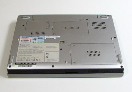 Lenovo 3000 V100 back